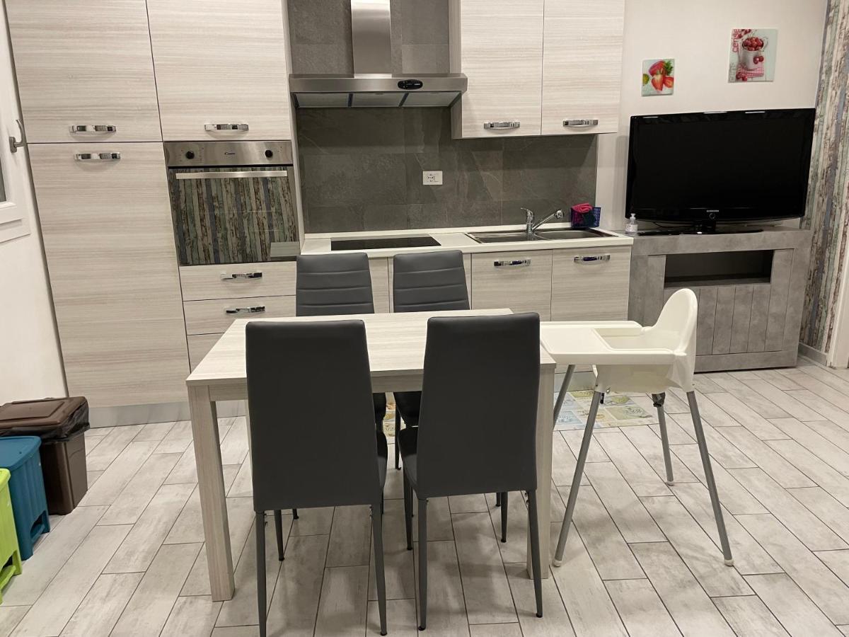 Vivere Il Borgo Sul Lago Genzano di Roma Ngoại thất bức ảnh